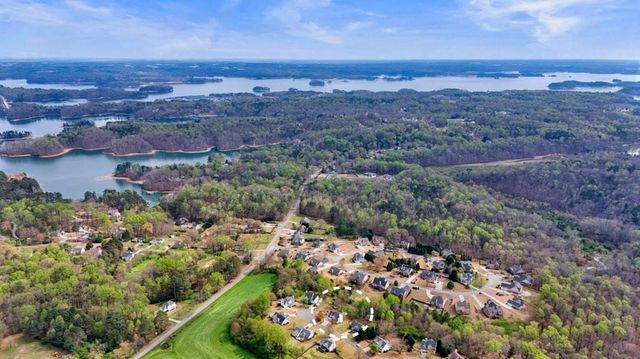 9130 Brookhurst Trail, Gainesville, GA 30506