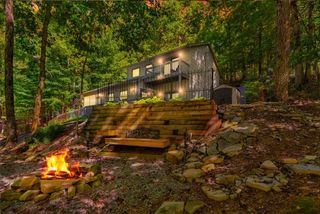 223 Mango Circle, Ellijay, GA 30540