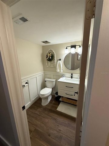 6206 GREENLEAF LANE, Tampa, FL 33617