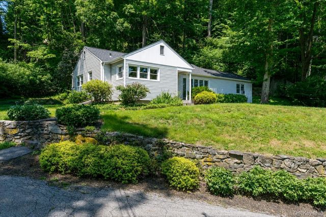 136 Pound Ridge Road, Bedford, NY 10506
