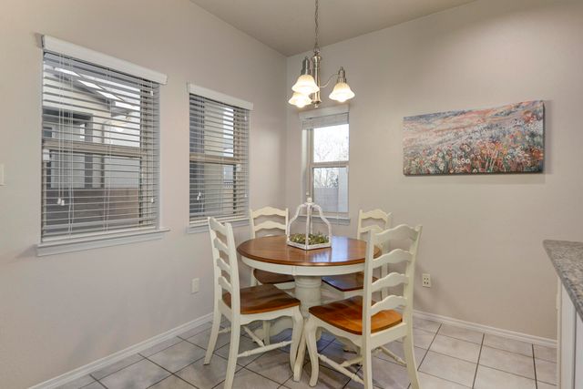 6908 Papaya Street NE, Albuquerque, NM 87109