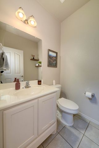 6908 Papaya Street NE, Albuquerque, NM 87109