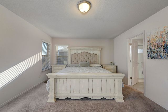 6908 Papaya Street NE, Albuquerque, NM 87109