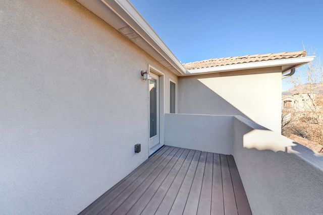 6908 Papaya Street NE, Albuquerque, NM 87109