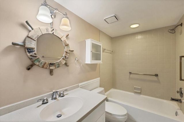 454 CERROMAR ROAD 174, Venice, FL 34293