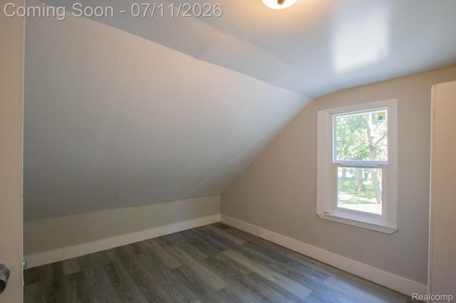 20500 McKishnie Street, Clinton Charter Township, MI 48035