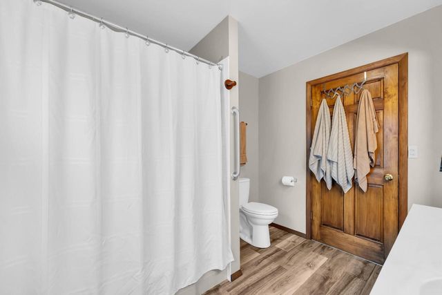 4226 Maple DRIVE, Delavan, WI 53115