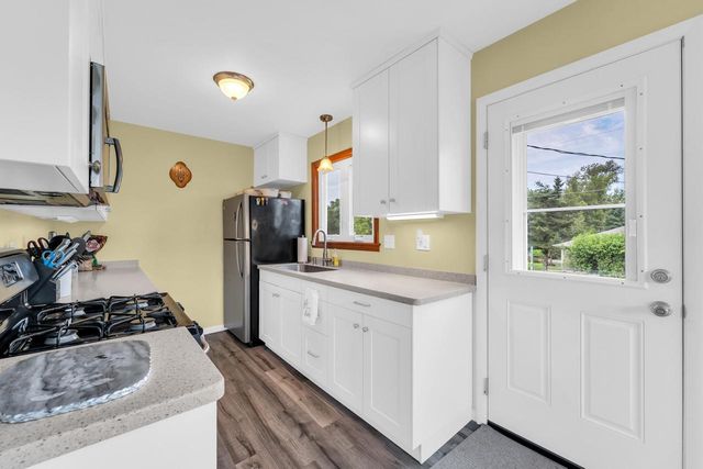 4226 Maple DRIVE, Delavan, WI 53115