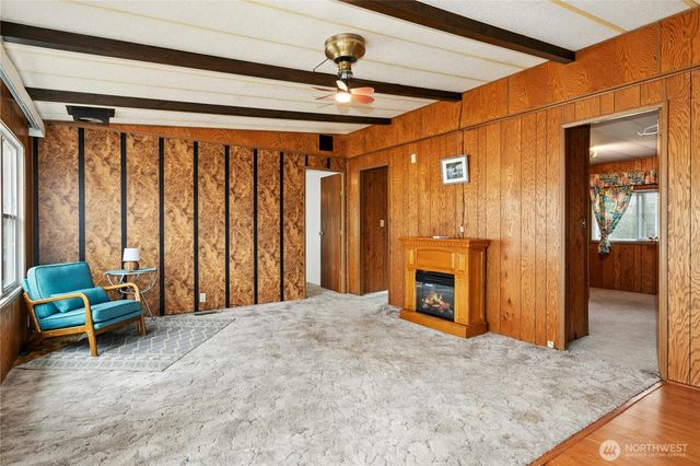 801 Walker Avenue, Oak Harbor, WA 98277