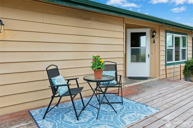 801 Walker Avenue, Oak Harbor, WA 98277