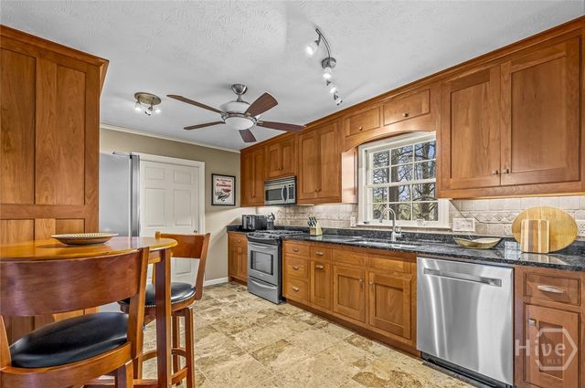 1390 Pioneer Circle, Watkinsville, GA 30677