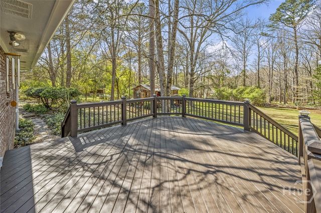 1390 Pioneer Circle, Watkinsville, GA 30677