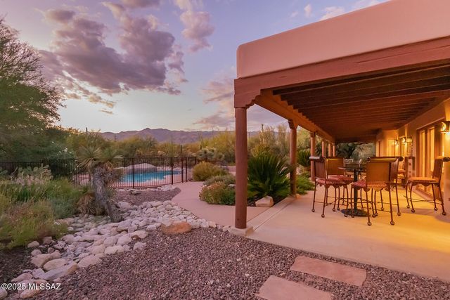 3071 N Wentworth Road, Tucson, AZ 85749