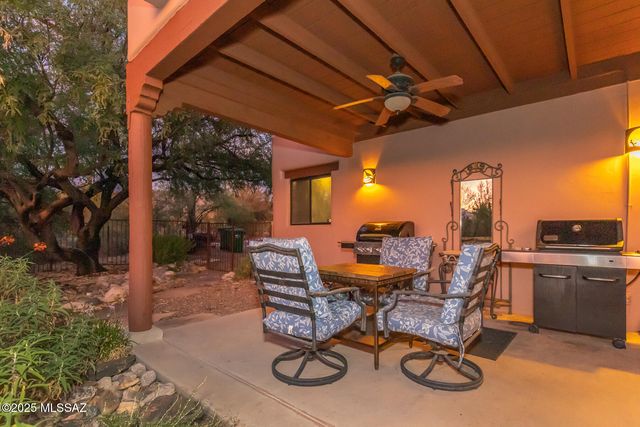3071 N Wentworth Road, Tucson, AZ 85749