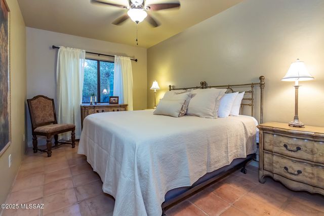 3071 N Wentworth Road, Tucson, AZ 85749