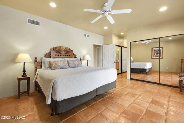 3071 N Wentworth Road, Tucson, AZ 85749