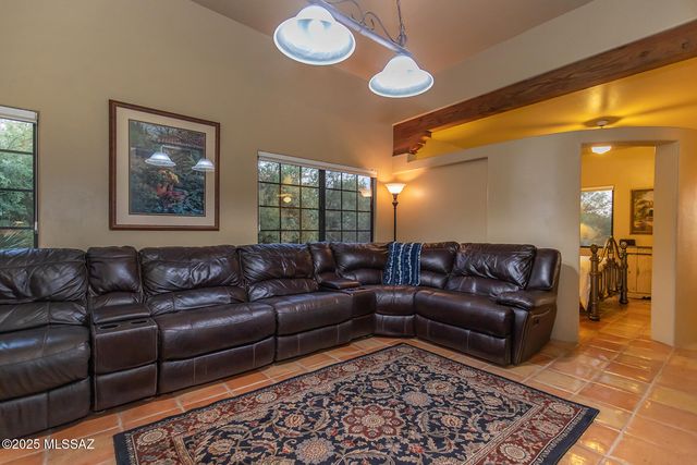 3071 N Wentworth Road, Tucson, AZ 85749