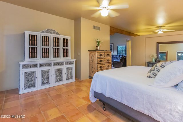 3071 N Wentworth Road, Tucson, AZ 85749