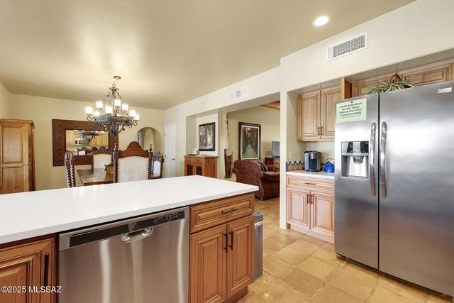 3071 N Wentworth Road, Tucson, AZ 85749