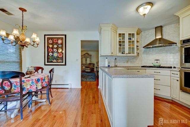 29 1st Street, Franklin, NJ 08873