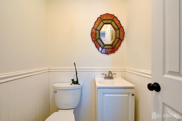 29 1st Street, Franklin, NJ 08873