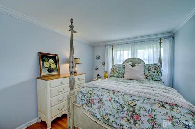 29 1st Street, Franklin, NJ 08873