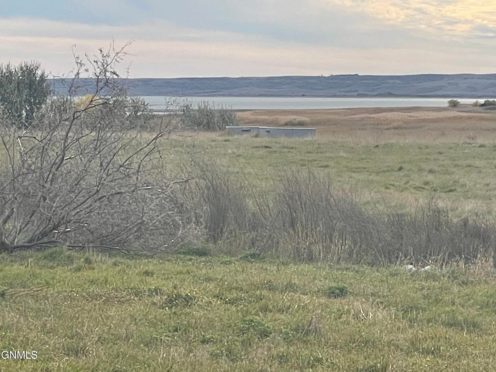 25 Rudy Lane SW, Linton, ND 58552 photo 12