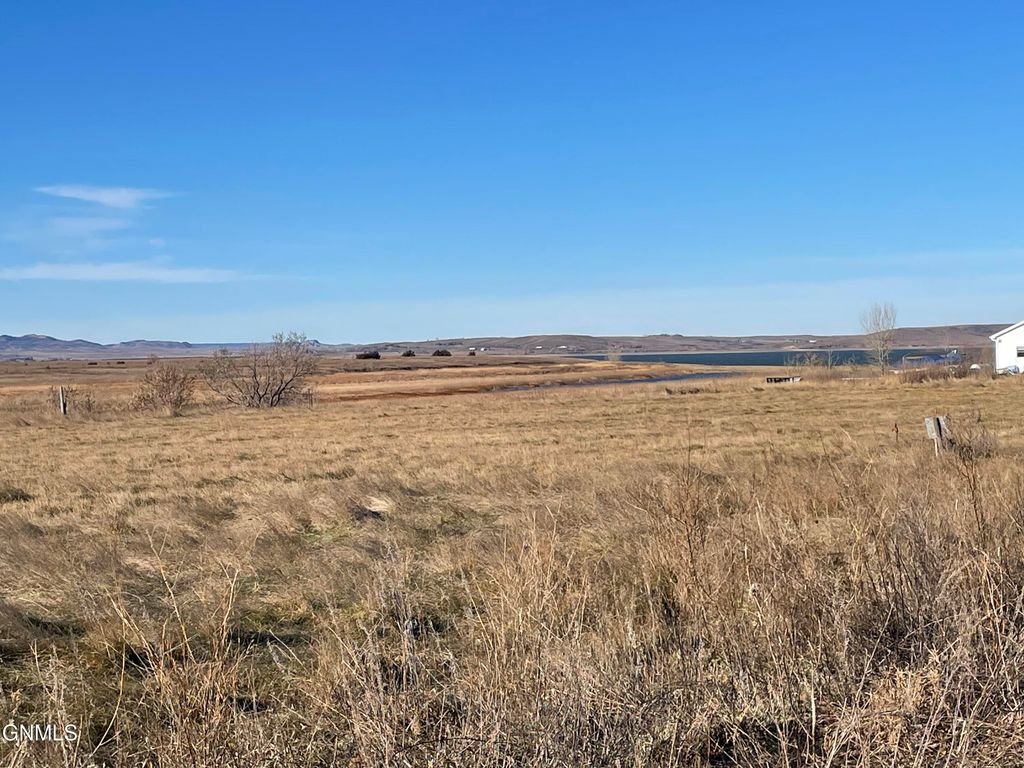 25 Rudy Lane SW, Linton, ND 58552 photo 2