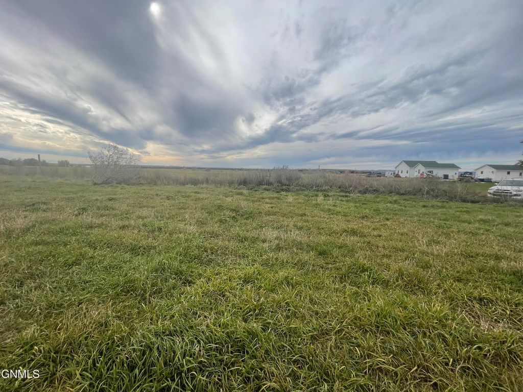 25 Rudy Lane SW, Linton, ND 58552 photo 7