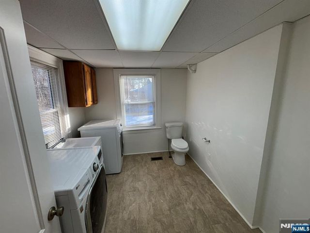 86 Ringwood Avenue, Ringwood, NJ 07456