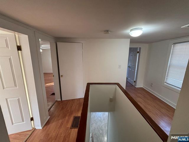 86 Ringwood Avenue, Ringwood, NJ 07456