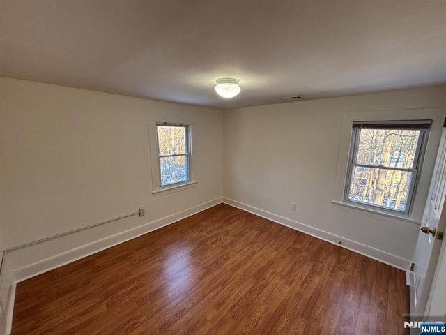 86 Ringwood Avenue, Ringwood, NJ 07456