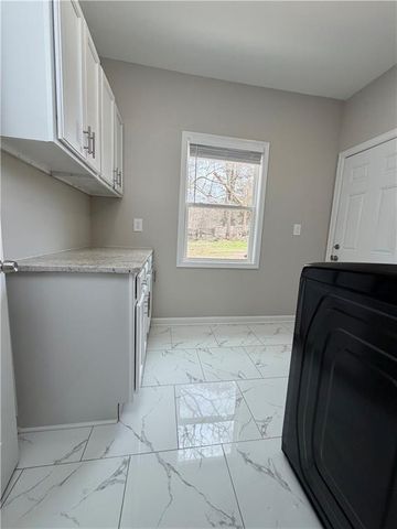 116 Woodcrest Drive, Griffin, GA 30223