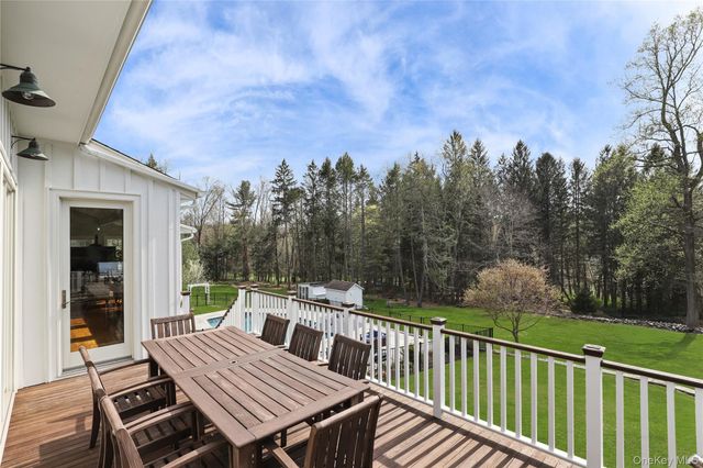 20 Oscaleta Road, South Salem, NY 10590