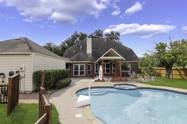 803 Colony Glen Court, Houston, TX 77062