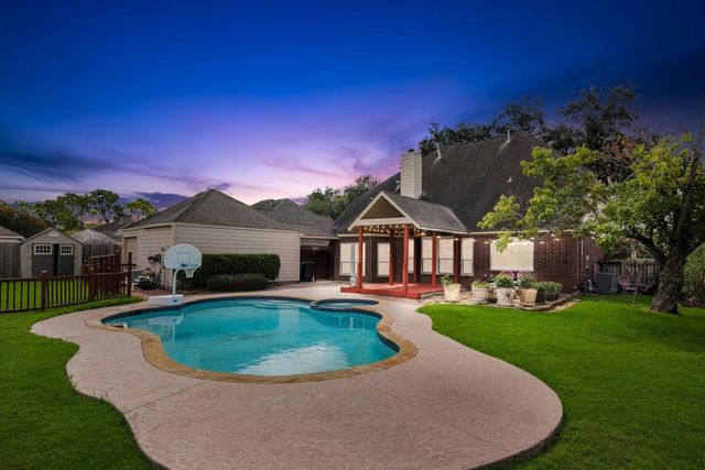 803 Colony Glen Court, Houston, TX 77062