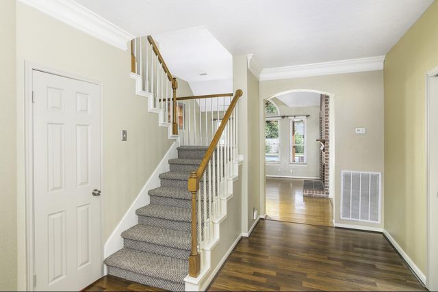 803 Colony Glen Court, Houston, TX 77062