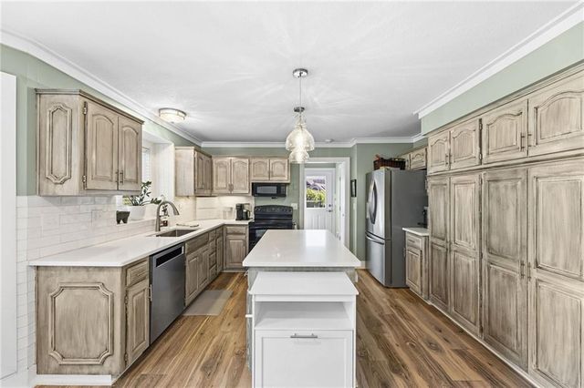 4024 N 123rd Terrace, Kansas City, KS 66109