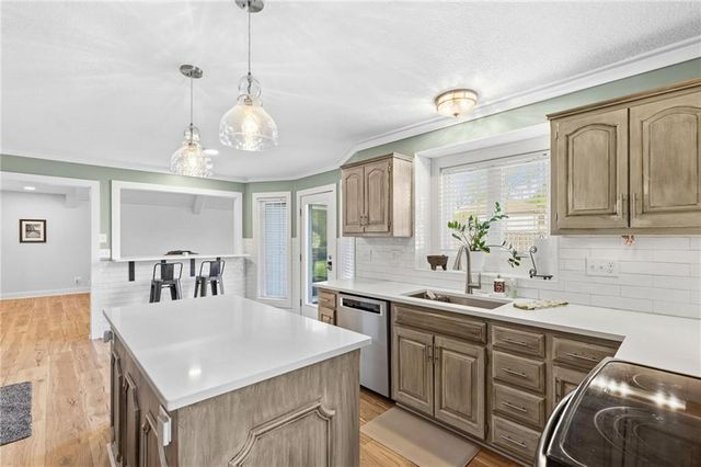4024 N 123rd Terrace, Kansas City, KS 66109