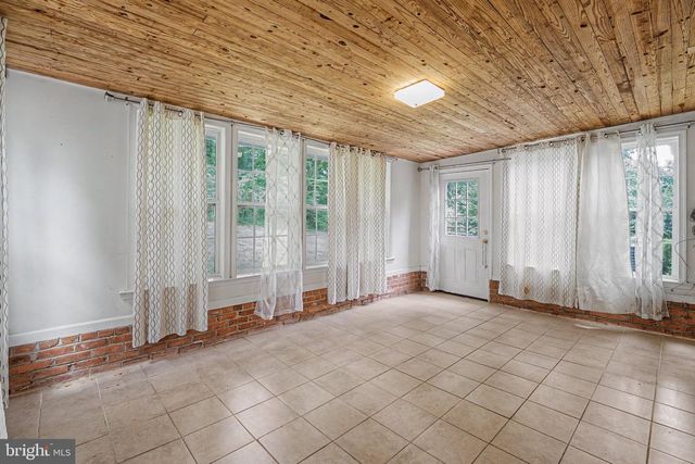 10708 NORMAN AVE, Fairfax, VA 22030