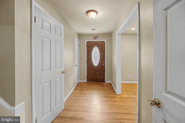 10708 NORMAN AVE, Fairfax, VA 22030