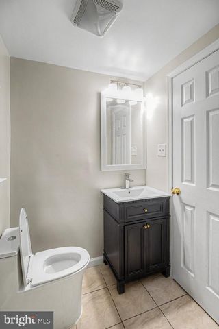 10708 NORMAN AVE, Fairfax, VA 22030