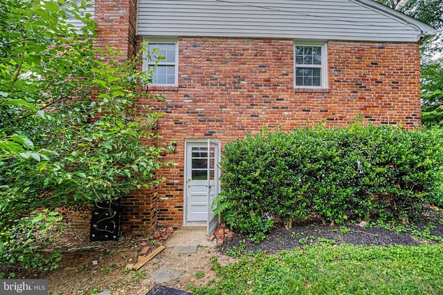 10708 NORMAN AVE, Fairfax, VA 22030