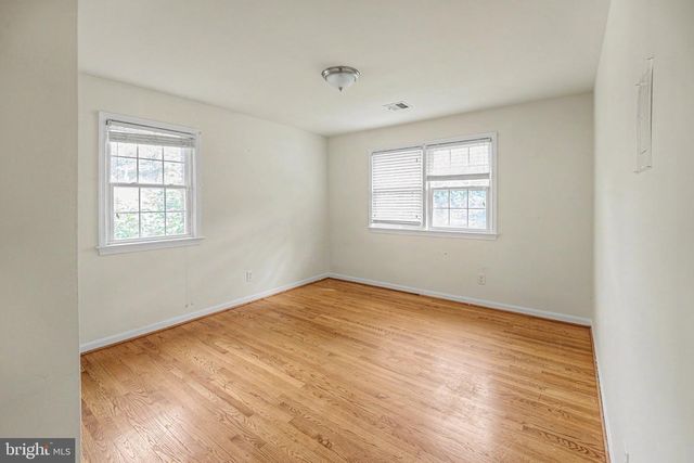 10708 NORMAN AVE, Fairfax, VA 22030