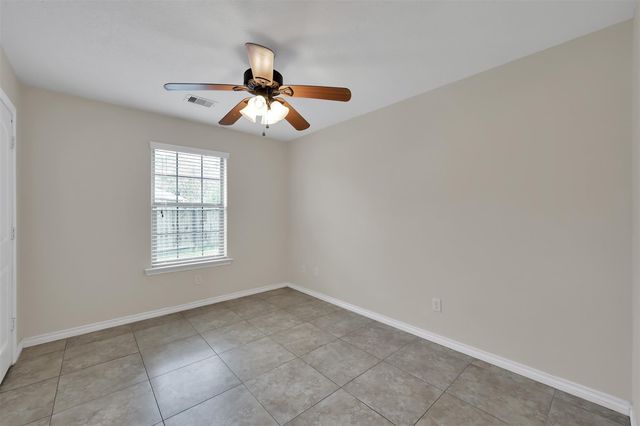 163 S Bend Court A, Willis, TX 77378