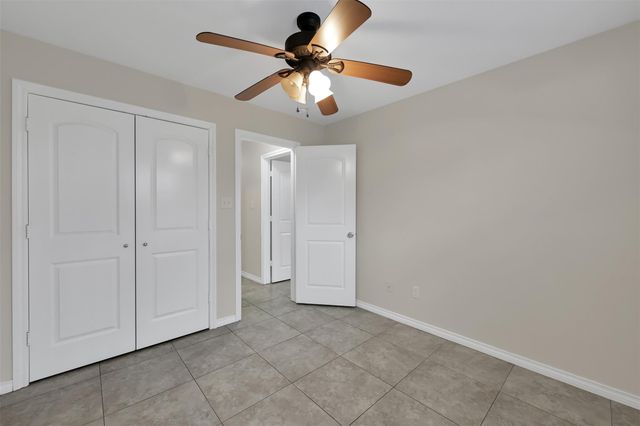 163 S Bend Court A, Willis, TX 77378