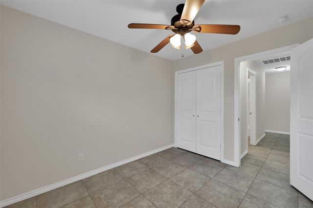 163 S Bend Court A, Willis, TX 77378