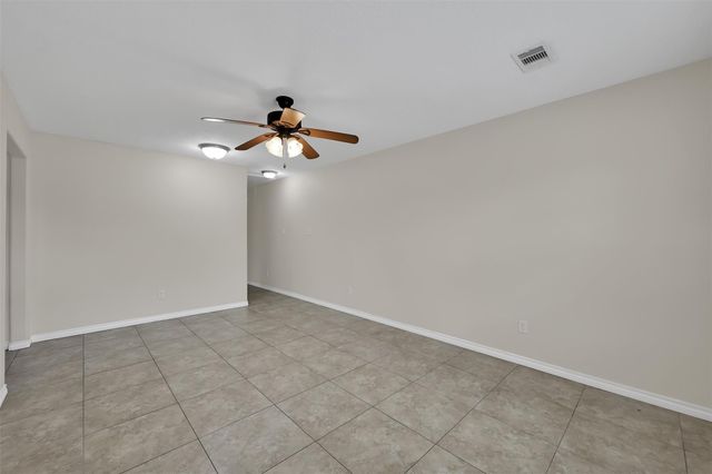 163 S Bend Court A, Willis, TX 77378