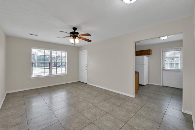 163 S Bend Court A, Willis, TX 77378