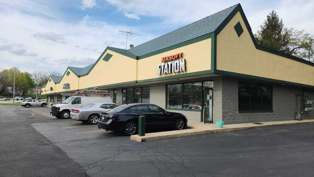 210 Penny Avenue G-H, East Dundee, IL 60118